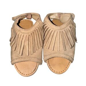Crazy 8 Tan Fringe Kids Sandals